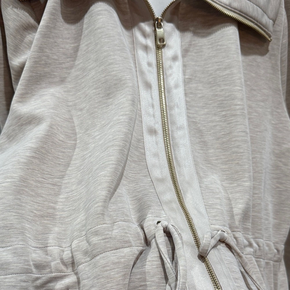 Chico's Weekends Light Taupe Zip-Front Drawstring Utility Jacket - Picture 3 of 12